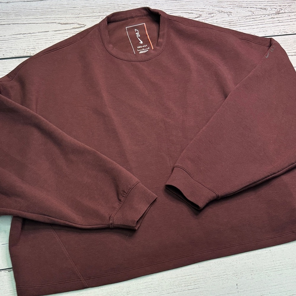 Women NIKE 24.7 Dri-FIT Impossibly Soft Oversized Crew Neck Top Size L